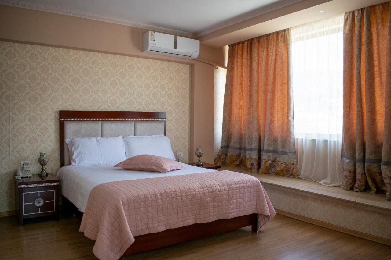 Bocca Hotel קורצ'ה מראה חיצוני תמונה